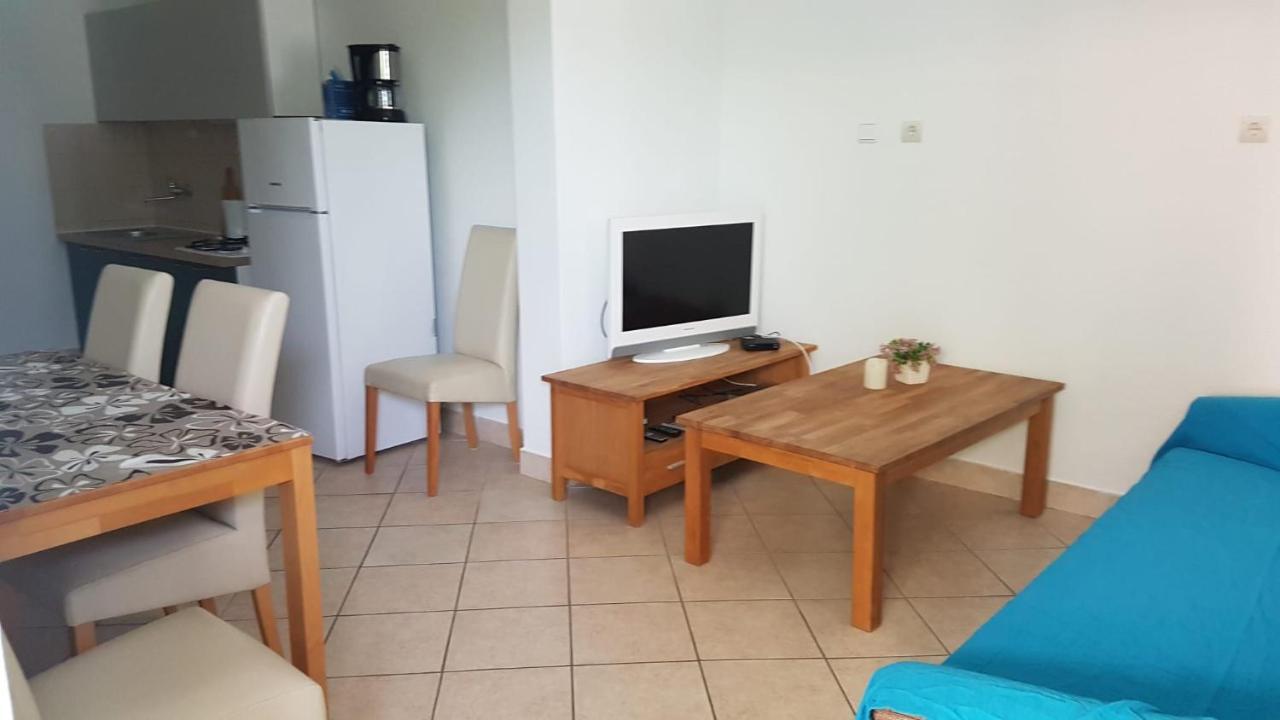 Apartmani Vincek Vodice Exteriör bild