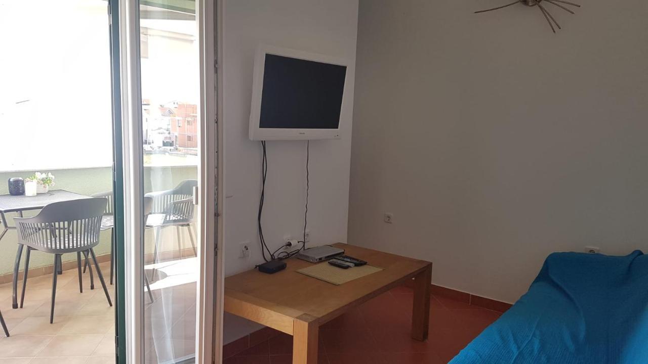 Apartmani Vincek Vodice Exteriör bild