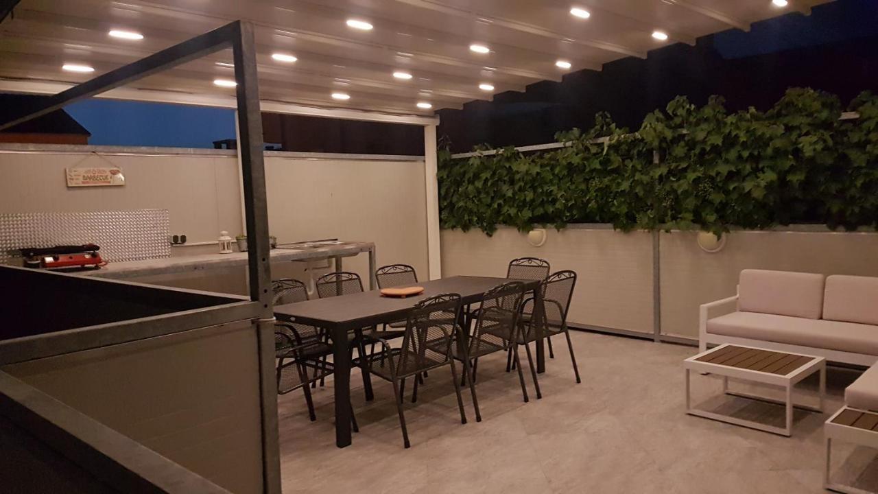 Apartmani Vincek Vodice Exteriör bild