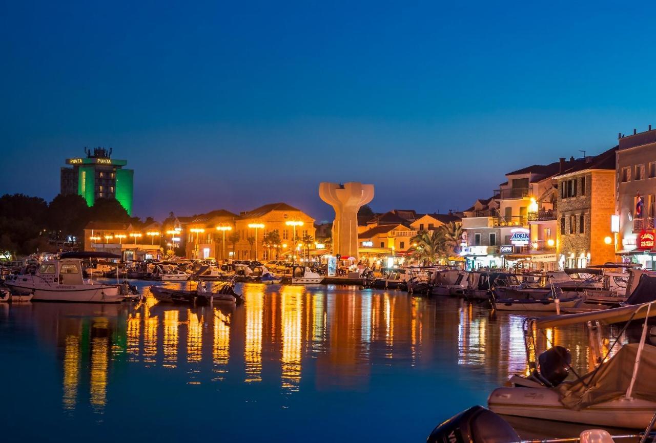 Apartmani Vincek Vodice Exteriör bild