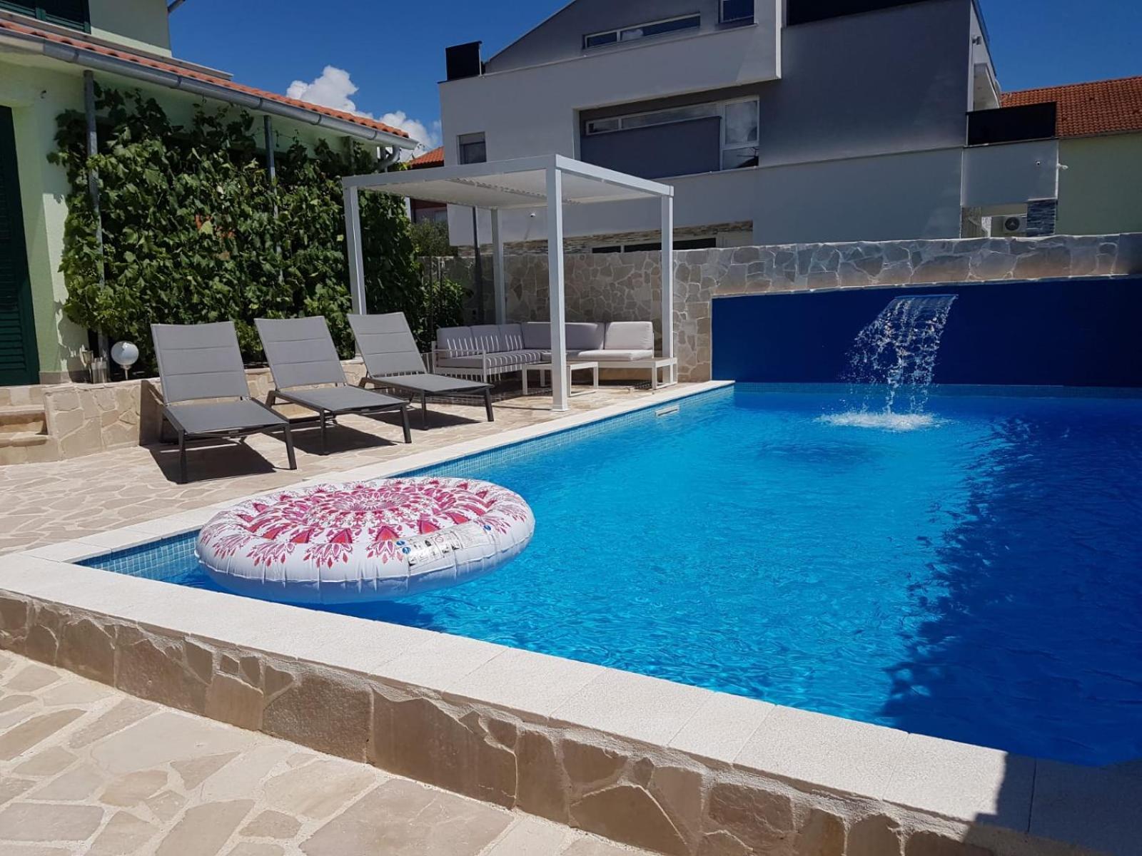 Apartmani Vincek Vodice Exteriör bild